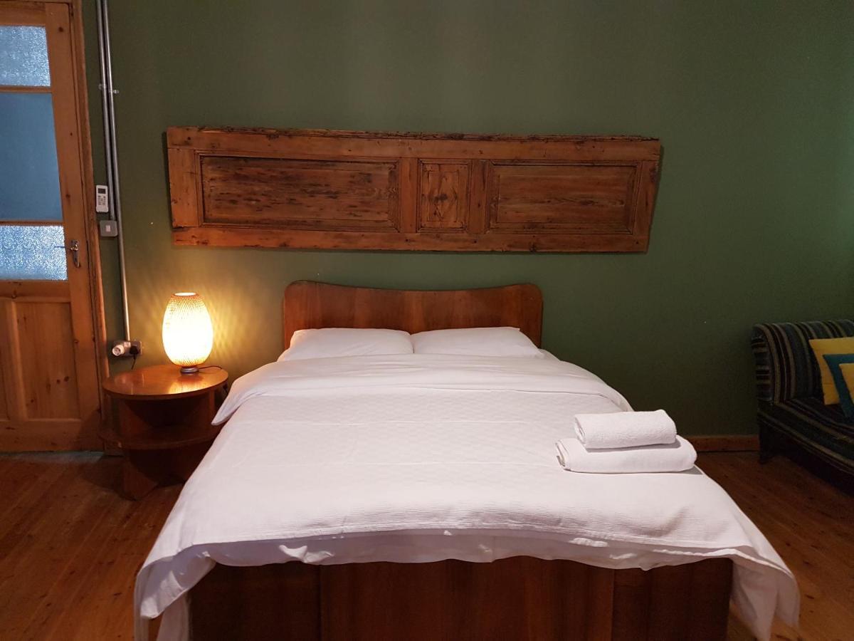 Ines Guest House Нікосія Екстер'єр фото